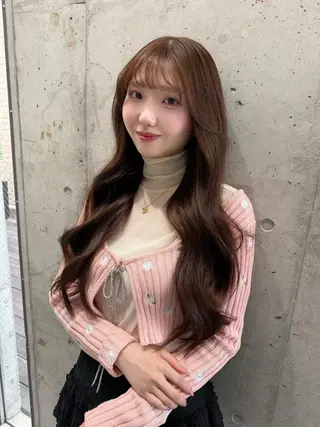 ロング カラー 韓国ヘア♡🇰🇷 暖色♡透明感カラー✨のヘアスタイル