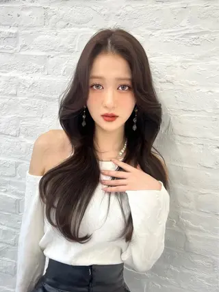 ロング 映える顔まわり/前髪 特化 💗 ユキマのヘアスタイル