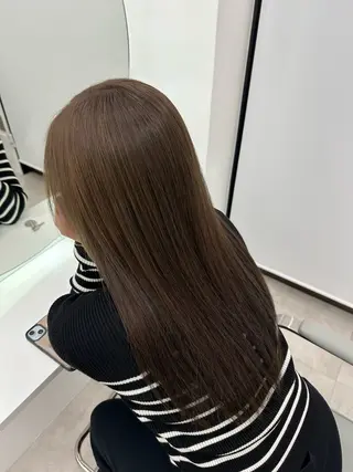 ロング 市川 栖々子のヘアスタイル