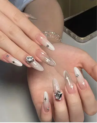ネイル Sachi Nail上野のネイルデザイン