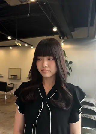 セミロング 山下 遼香のヘアスタイル