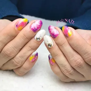 ネイル COCO +のエステ・リラクイメージ