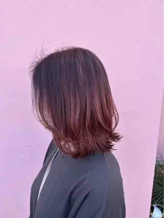 ミディアム カラー 🩷愛咲🩷レイヤー /透明感カラーのヘアスタイル