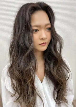 ロング カラー パーマ Ash銀座店💜 misaのヘアスタイル