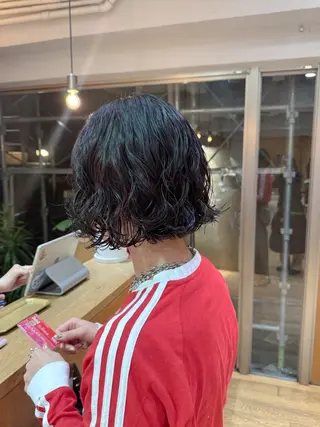 ショート パーマ 大橋 芽衣のヘアスタイル