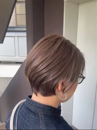 ショート 早稲田 千尋のヘアスタイル