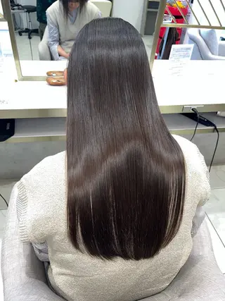 ロング 吹田 駿 髪質改善縮毛矯正のヘアスタイル