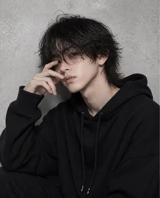 ミディアム メンズ ⚡️下園あゆむ⚡️ レイヤーウルフ/韓国のヘアスタイル