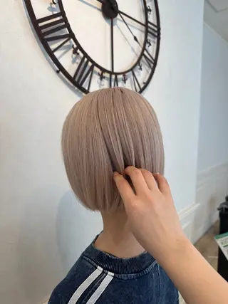 カラー 山口 珠莉のヘアスタイル