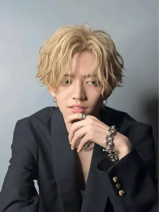 カラー パーマ メンズ 米澤 流星のヘアスタイル