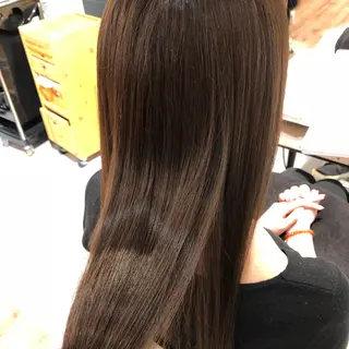 ロング カラー 金子 富士のヘアスタイル