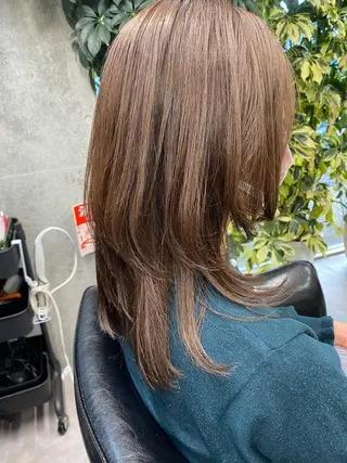 セミロング ショート・ウルフ✂︎ 安住有咲子のヘアスタイル