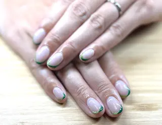 ネイル T Yumikoのネイルデザイン