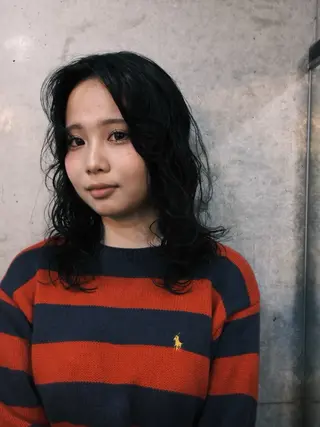 ミディアム パーマ 高評価/パーマ平塚 章悟【tetsu】のヘアスタイル