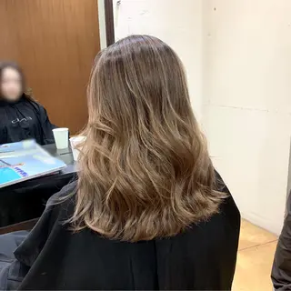 ミディアム カラー 韓国レイヤーカット★ 小林大樹のヘアスタイル