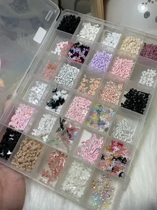 ネイル MoMoA Nail ネイル長さ出し専門店のネイルデザイン