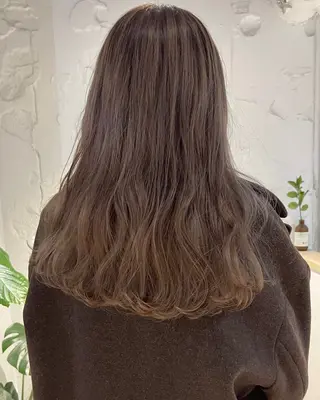ロング カラー 透明感カラー♡ 岡部瑠里のヘアスタイル