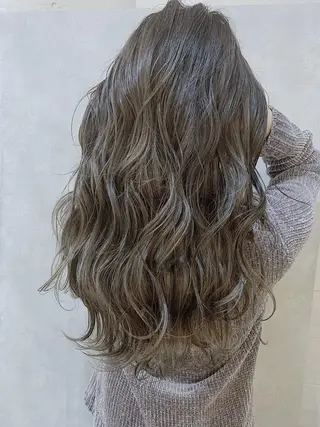 セミロング カラー MOU namba ムウナンバのヘアスタイル