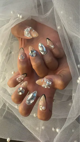 ネイル ✴︎ Delightのネイルデザイン