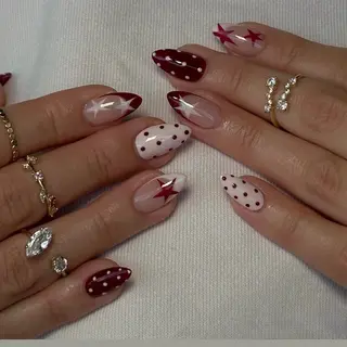 ネイル Betty nail サロンのネイルデザイン