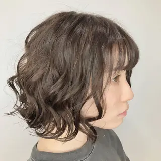ショート カラー 上田 篤史のヘアスタイル