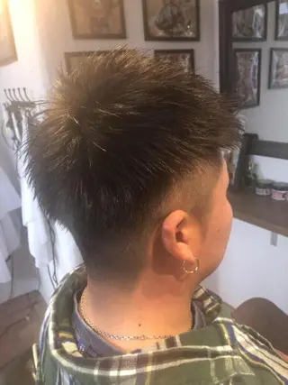 ショート メンズ 冨士川 英樹のヘアスタイル