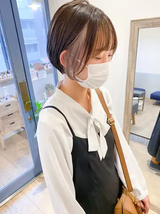 ショート カラー .iyu所属・吉祥寺小顔×ショート 🍋宮本大輔🍋のヘアスタイル