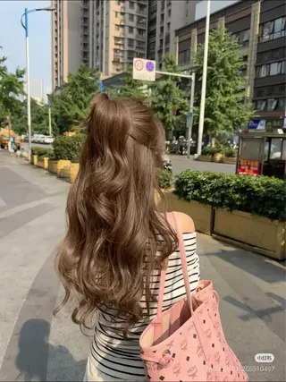 カラー 透明感うる艶カラー 🤍MANAMIのヘアスタイル
