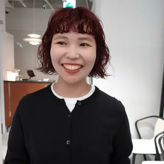 ショート カラー パーマ ヘアアレンジ 🌐サトウ リョウ🌐のヘアスタイル
