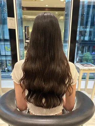 ロング パーマ 韓国っぽ透け感カラー マンツーマン🫧なおのヘアスタイル