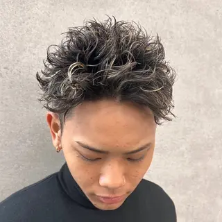 パーマ メンズ 🔥フェザーパーマ 特化🔥勇斗のヘアスタイル