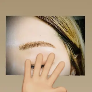 アイブロウ 𝐞𝐢𝐠𝐡𝐭 Yamane🐰💜のマツエク・マツパデザイン