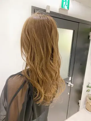 ロング カラー 予約 停止のヘアスタイル