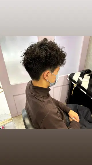 メンズ 縮毛矯正・髪質改善 特化 出納 直起のヘアスタイル