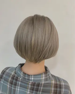 カラー 黒岩 真那花のヘアスタイル
