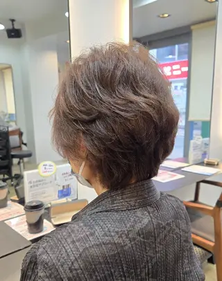 ショート カラー 野村 果音(カノン)のヘアスタイル