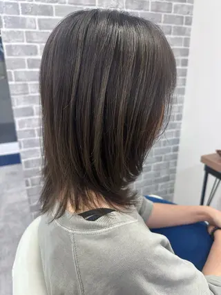 ミディアム カラー Noyヨシモト ヒロトのヘアスタイル