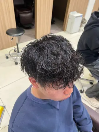 ショート パーマ メンズ SENA 再現性 パーマと縮毛矯正のヘアスタイル