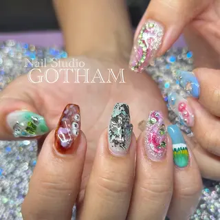 ネイル 高円寺駅からすぐ🌈 ネイルGOTHAMのネイルデザイン