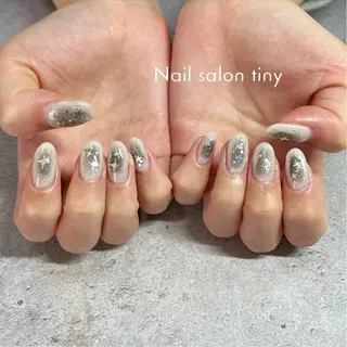 ネイル Nail salon tiny🩵のネイルデザイン