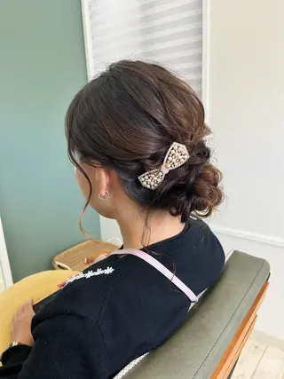 ミディアム ヘアアレンジ M.arc 【マーキ】のヘアスタイル