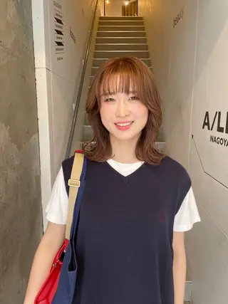 ミディアム カラー 久保田 千尋のヘアスタイル