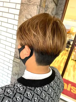 ショート カラー オージュアソムリエ DAIKI⭐️のヘアスタイル