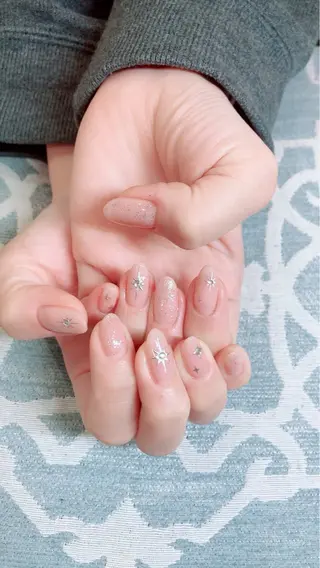 ネイル 🍒当日もOK🍒 𝑳𝑼𝑵𝑨花井のネイルデザイン