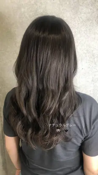 セミロング カラー 🥣ケアブリーチカ ラーTakato🥛のヘアスタイル