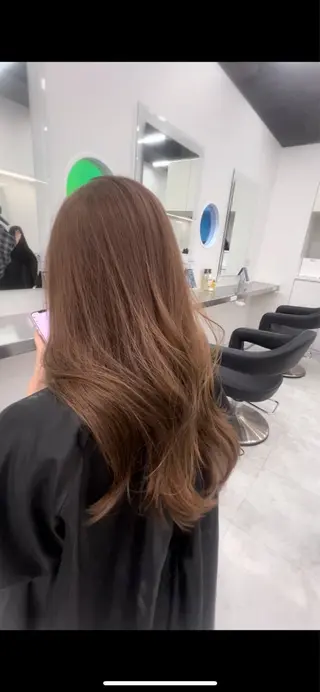 ロング 艶髪ハイトーンカラー 渋谷🎀ririkaのヘアスタイル