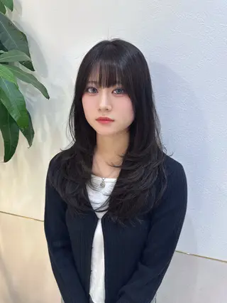 ロング カラー 絶対垢抜けレイヤー/ 透明感カラーリョウヤのヘアスタイル