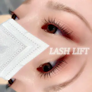 マツエク・マツパ TSUNA 🌙 Lim 五反田のマツエク・マツパデザイン