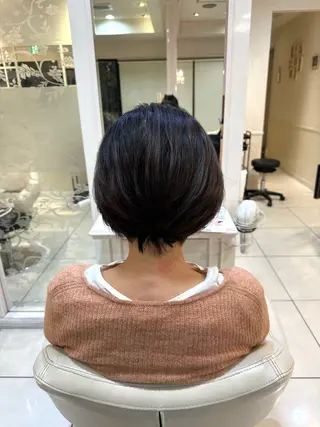 ショート カラー ツヤ重視 ワンカラー🫧Mioのヘアスタイル