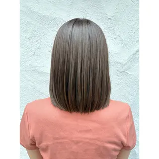 セミロング カラー 🪞Kana｜透明感 カラー × 髪質改善のヘアスタイル